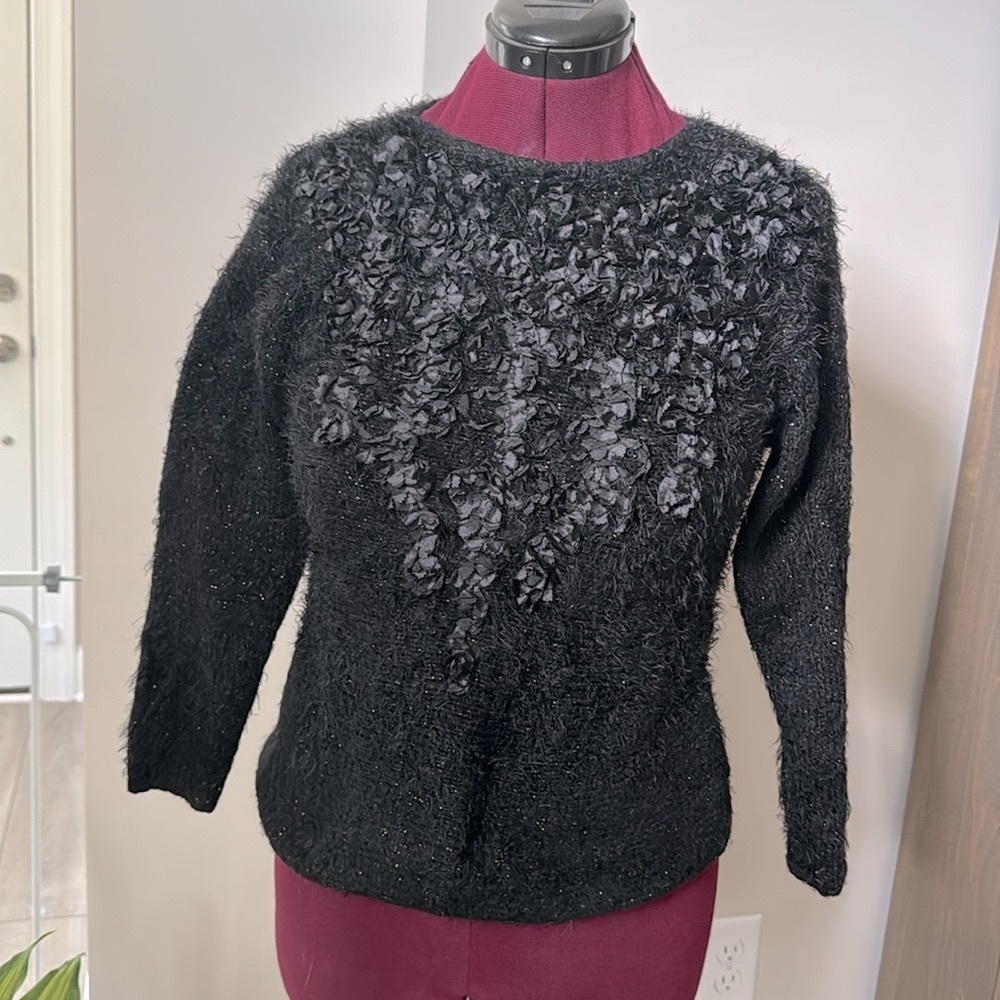Ruby Road Women‎ petite Medium Black Eyelash Glitter Pullover Sweater Fuzzy Soft